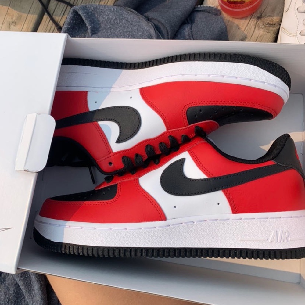 Custom AirForce 1’s